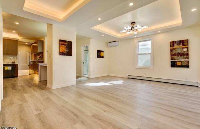 58 Zeliff Ave photos photos
