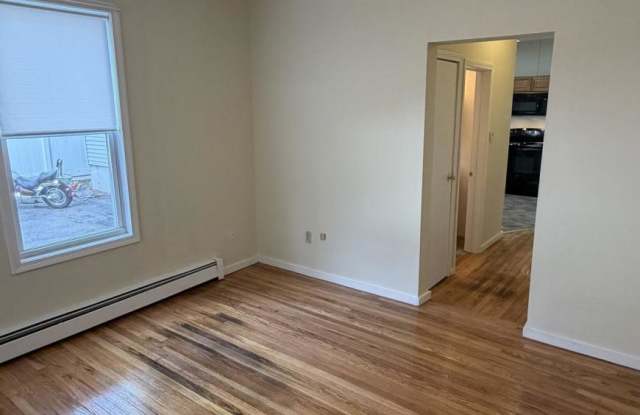 11 Blossom St. photos photos