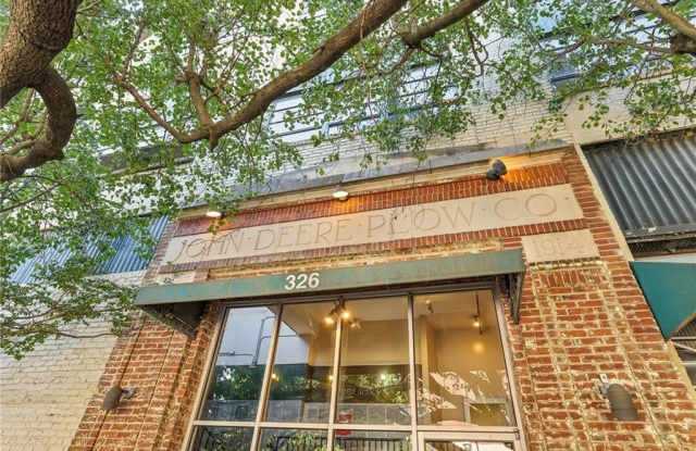 326 Nelson Street SW photos photos