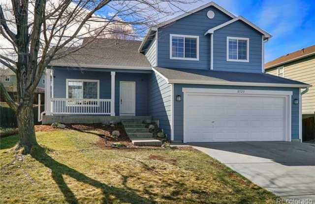 Beautiful single family home with 4 bed and 4 bath. photos photos