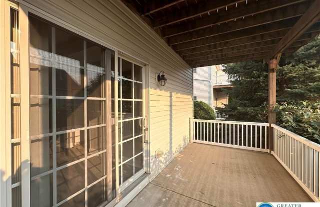 1795 Chateau Gallery 4