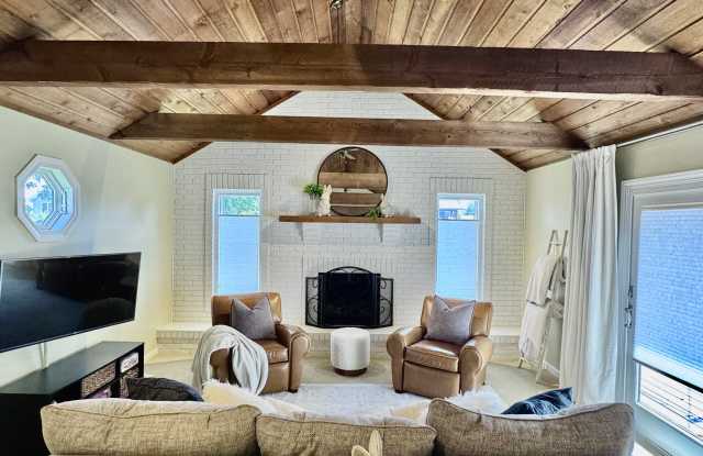 425 Spivak Dr photos photos