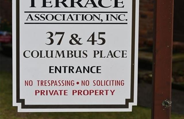 45 Columbus Place - 45 Columbus Place, Stamford, CT 06907