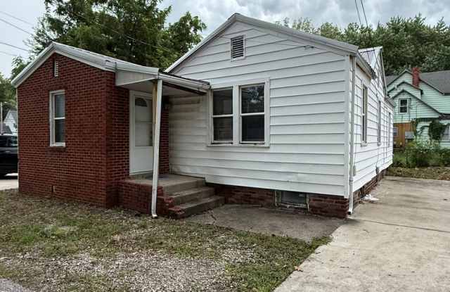 3 BR/2 BA home on historic west end! photos photos