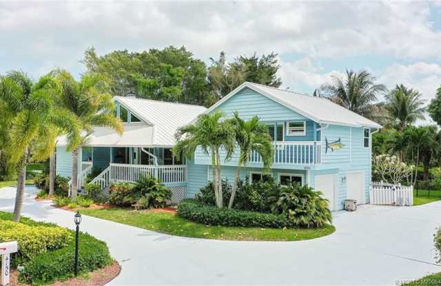 4150 SE Whiticar Way photos photos