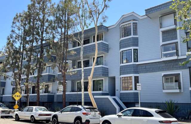MARINA DEL REY 2 BED + OFFICE/BONUS ROOM, UPGRADED KITCHEN  MARINA VIEW - 310 Tahiti Way, Los Angeles, CA 90292