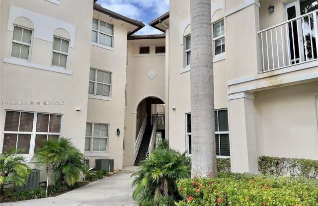 11501 NW 89th St photos photos