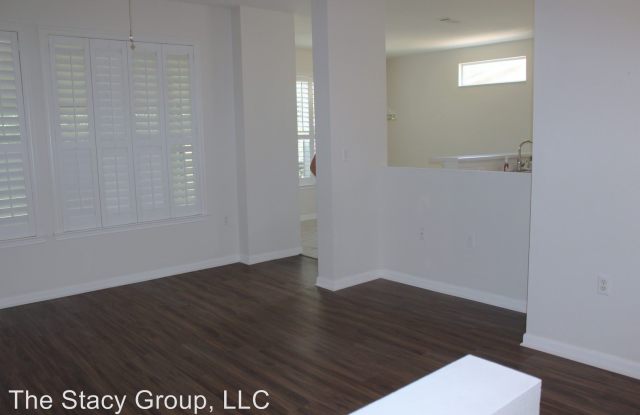 108 Yellow Rose Trail Gallery 4