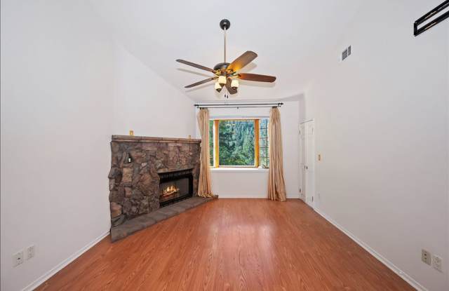 495 Zuger Ct Gallery 4