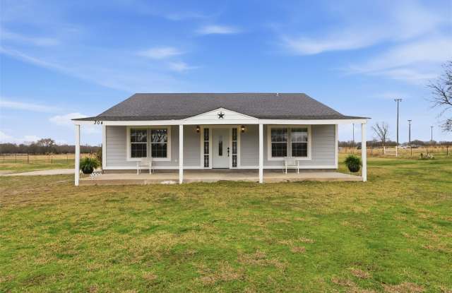 304 County Road 2260 photos photos