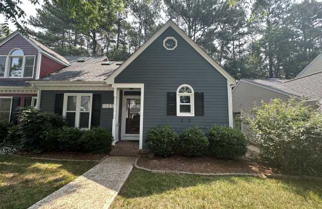 1023 Oak Lake Court photos photos