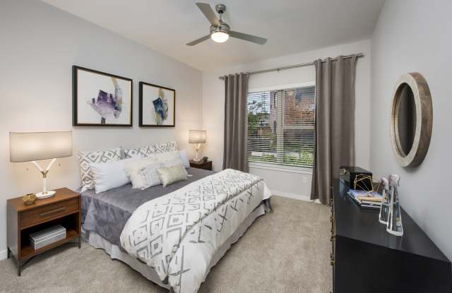 Overture Barrett Age 55+ Apartment Homes Gallery 3