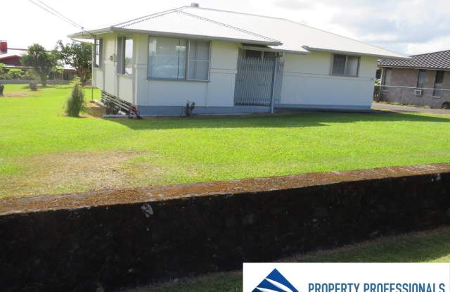 Vintage home  great location in Hilo photos photos
