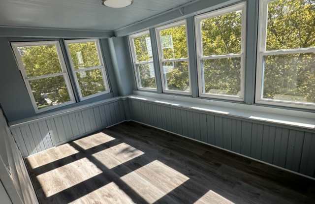 517 Washington St. photos photos