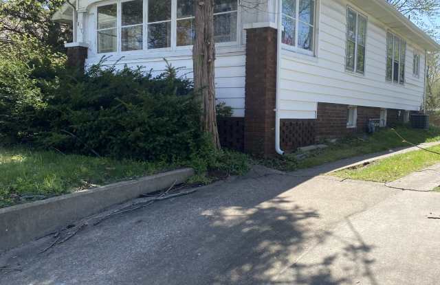 817 West Walnut Street photos photos