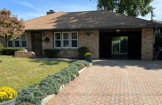 4 Kings Rd photos photos