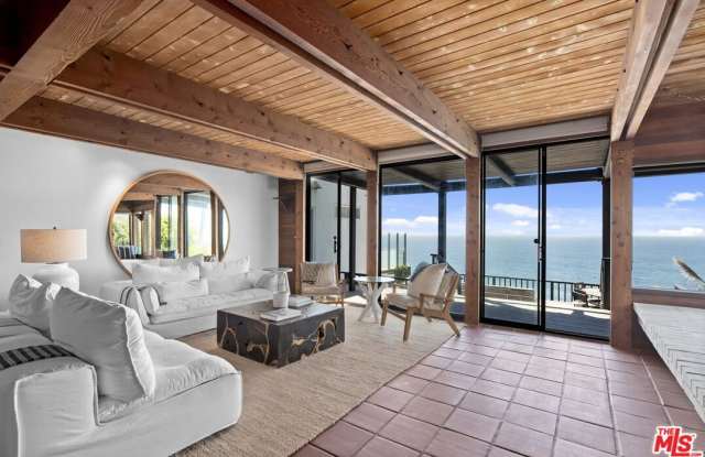 31648 Broad Beach Rd Gallery 2