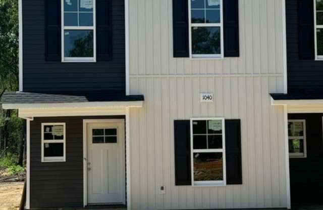 1040  Johnson Street  Lot 7 Gallery 1