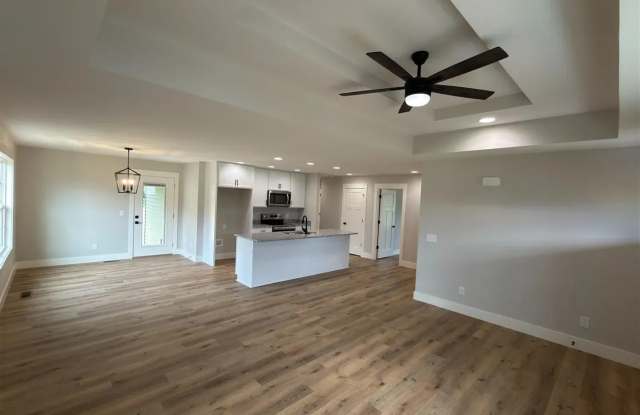 3 Bed/2 Bath House - NEW CONSTRUCTION! Gallery 4