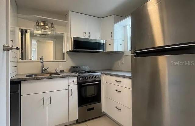 1713 29TH Street W photos photos