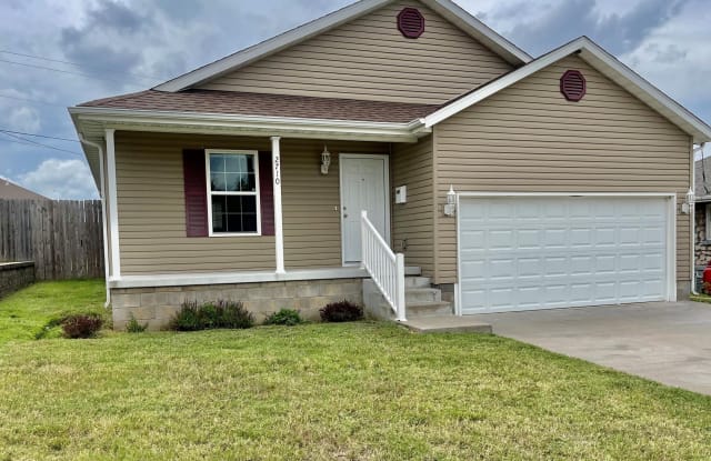 2710 S Joplin Avenue - 2710 South Joplin Avenue, Joplin, MO 64804
