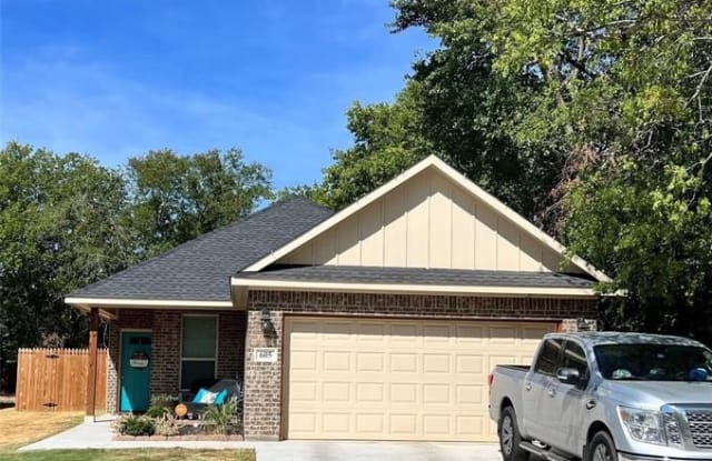605 Mansfield Road - 605 Mansfield Road, Cleburne, TX 76031