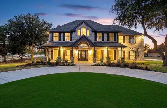 8285 Falcon Court Gallery 2