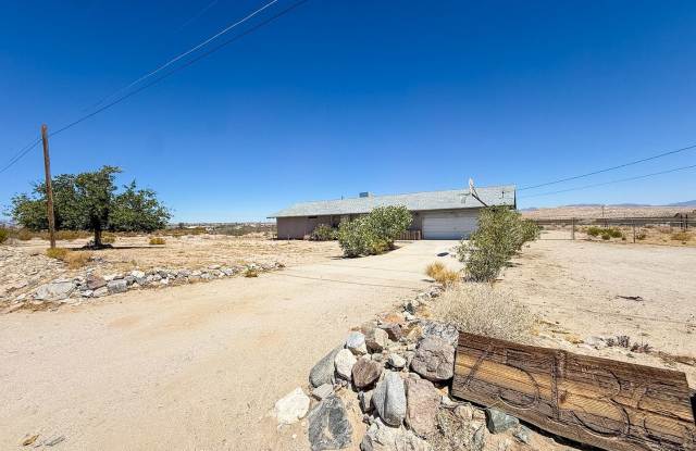 3 bedroom Home on 2 Acres photos photos 3 bedroom Home on 2 Acres photos photos