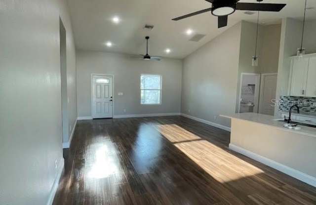 4850 CUMBANO Street Gallery 2