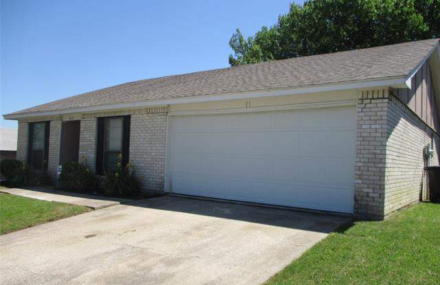 817 Panay Way Drive Gallery 2