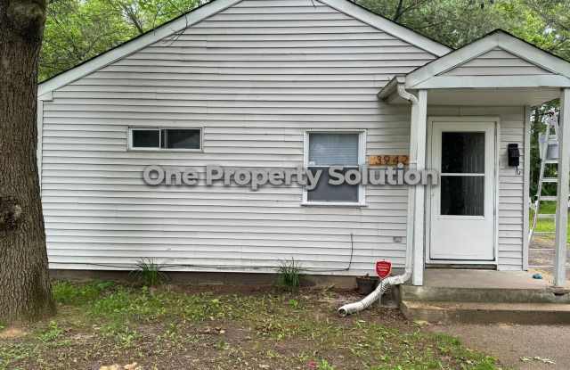 3942 Lincoln Street photos photos