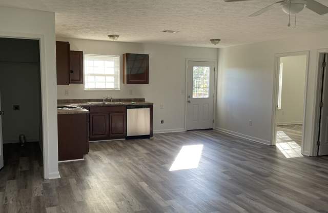 803 Quiet Oaks Way Gallery 2