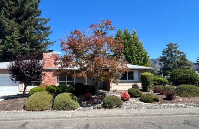 245 Mockingbird Circle photos photos