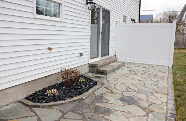 217 Quince Alley - B Gallery 4