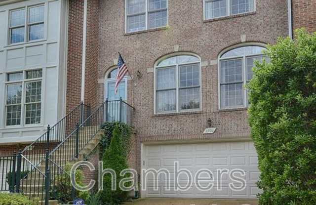 2702 Pembsly Dr. - 2702 Pembsly Drive, Oakton, VA 22181