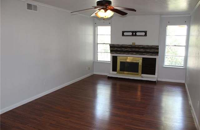 8089 Meadow Road Gallery 3