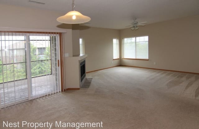 4413 Berkeley Ln - 4413 Berkeley Lane, Iowa City, IA 52245