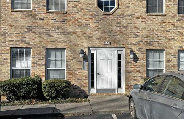 Cute 2BR Condo in Madison.  Community Pool! 2nd Month Free! photos photos