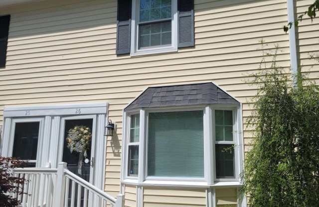 119 Oakmont Drive unit: 26 photos photos