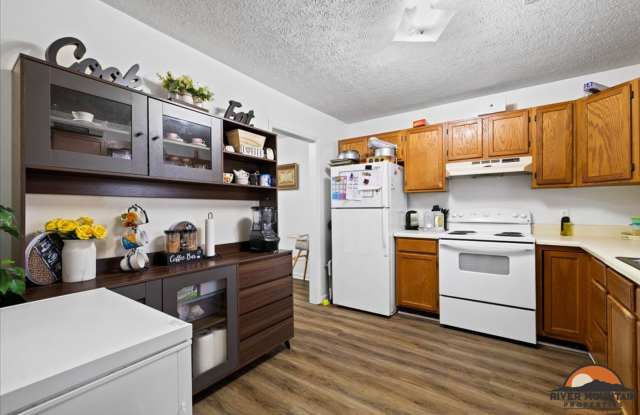 Spacious 3-Bedroom Duplex in Blacksburg Gallery 3