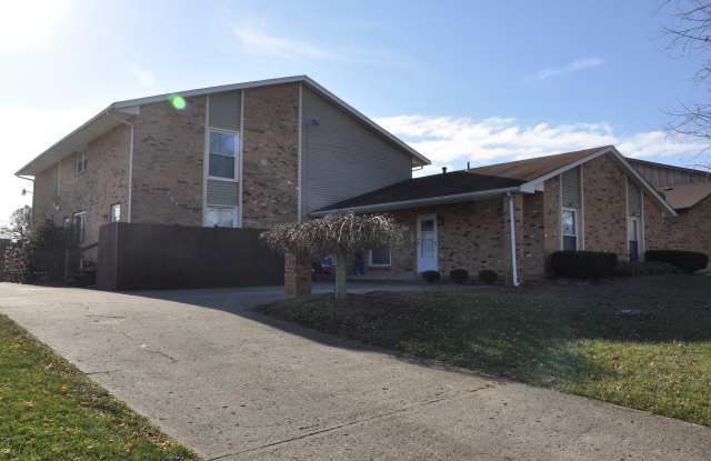 713 Gordon Smith Blvd - 713 Gordon Smith Boulevard, Hamilton, OH 45013