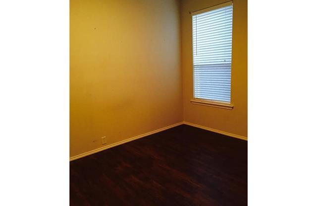 2113 Geneva Lane Gallery 4