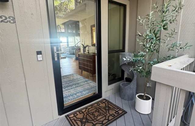 1323 LANDINGS Drive Gallery 3