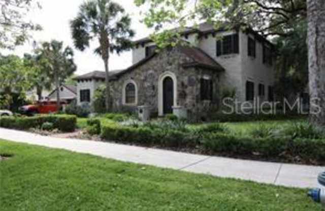 104 S LAWSONA BOULEVARD - 104 S Lawsona Boulevard, Orlando, FL 32801
