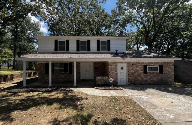 7012 Comanche Dr Gallery 1
