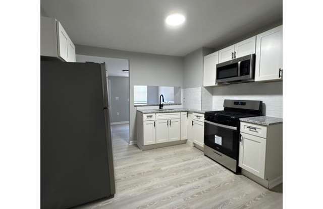 1300 Carroll Street photos photos