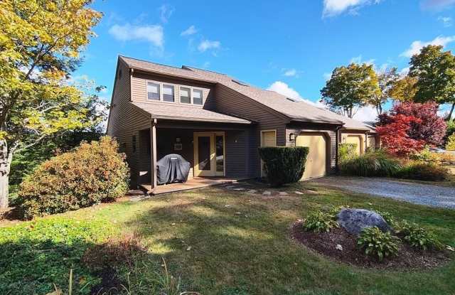 41 Woodbury Drive photos photos