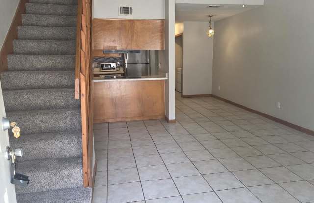 1822 JACKSON BLUFF Road Gallery 2
