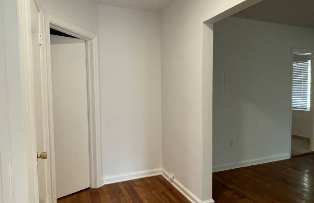 231 S Palmway - 2 Gallery 4