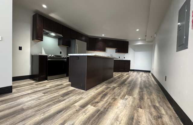 221 S BADGER AVE - 221 South Badger Avenue, Appleton, WI 54914